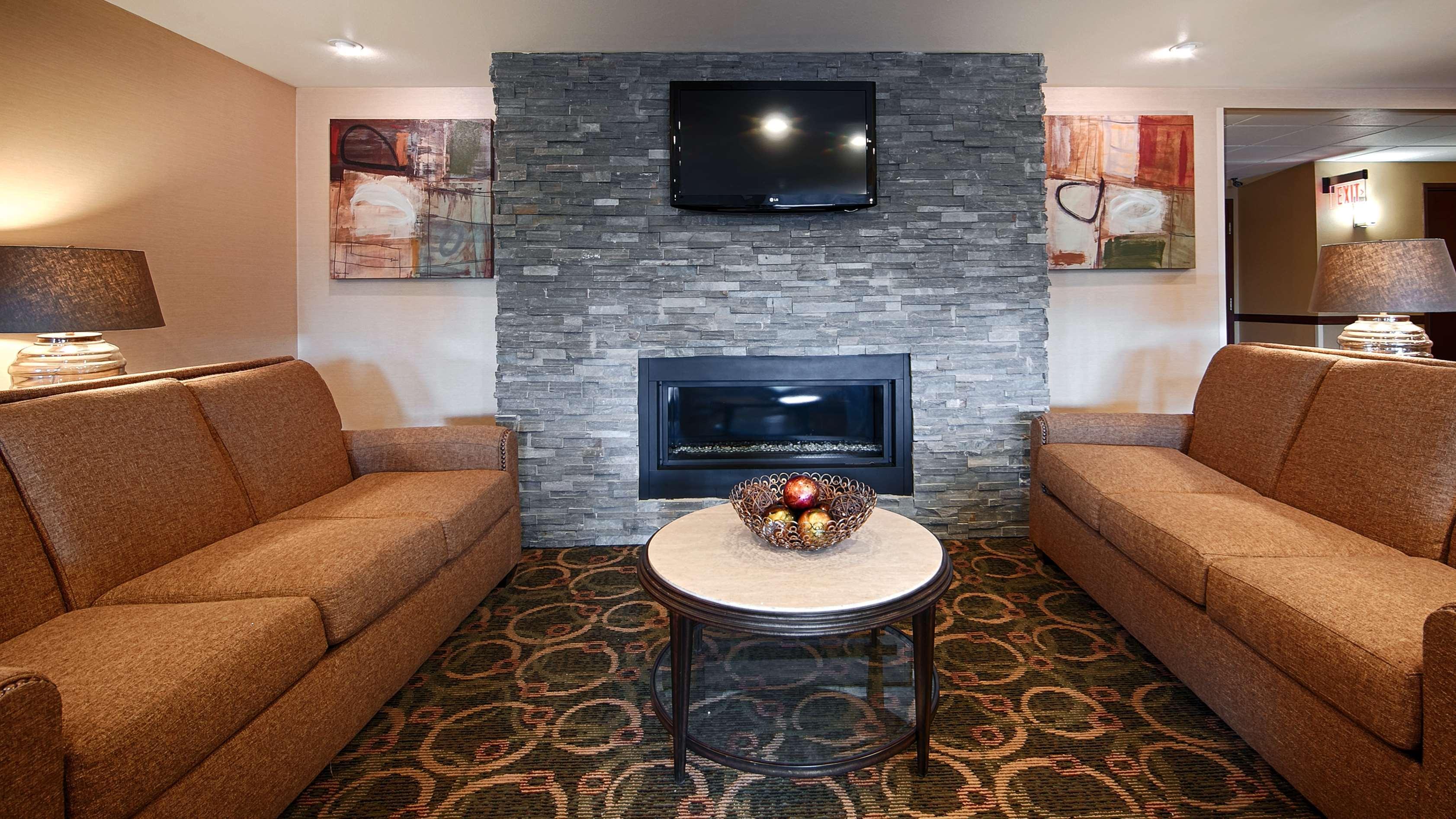 Comfort Inn & Suites Copley Akron Buitenkant foto