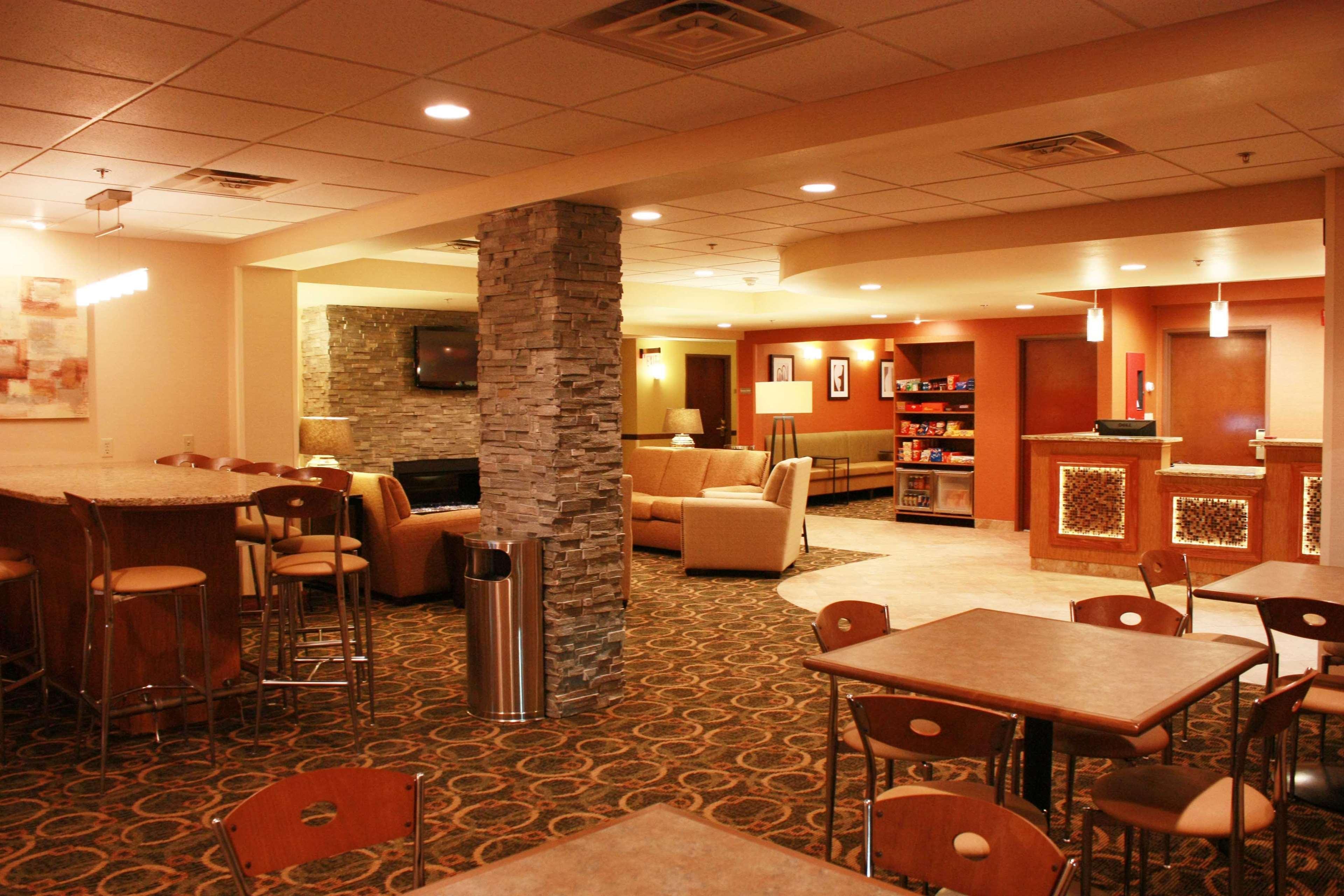 Comfort Inn & Suites Copley Akron Buitenkant foto