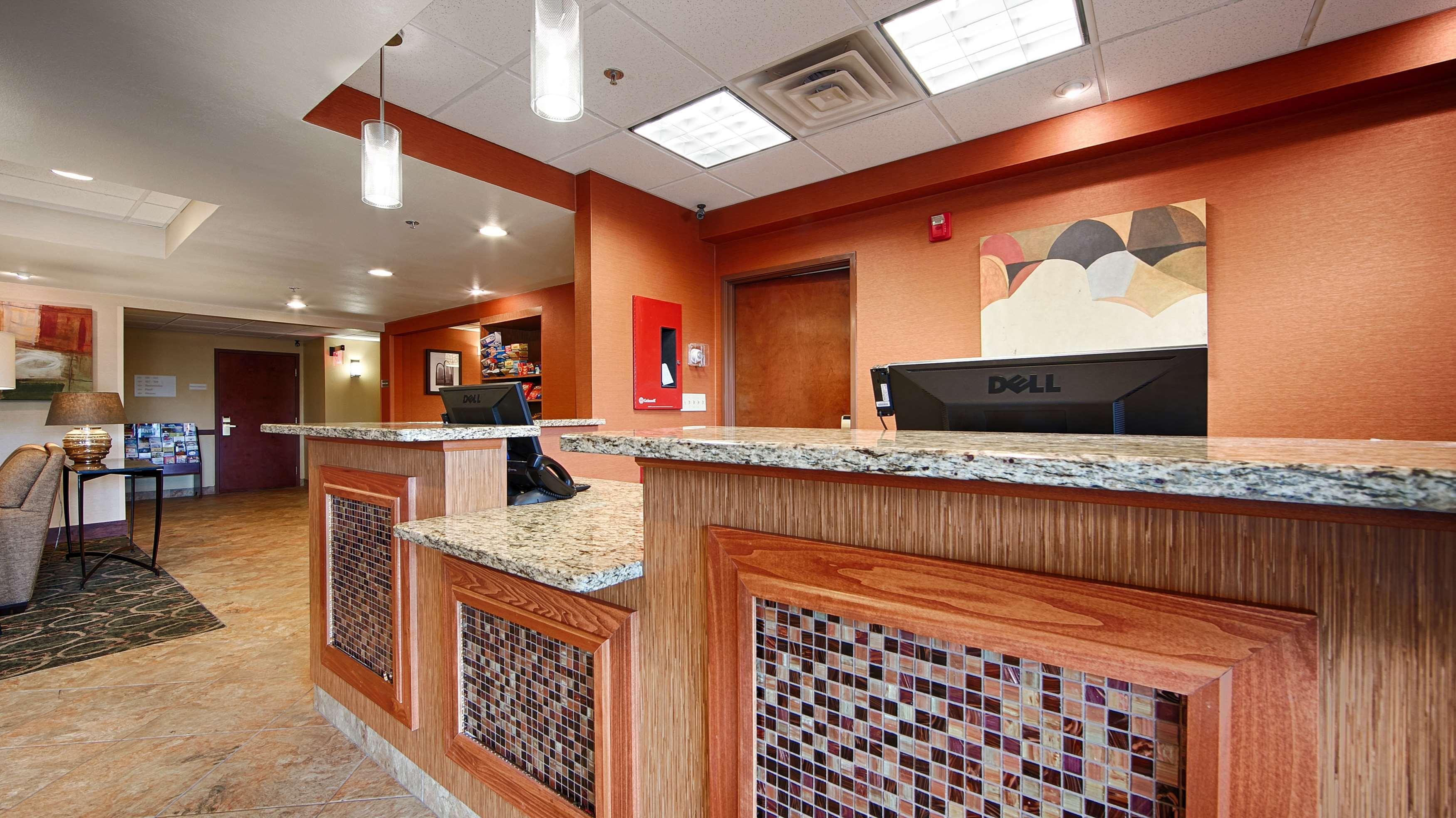 Comfort Inn & Suites Copley Akron Buitenkant foto