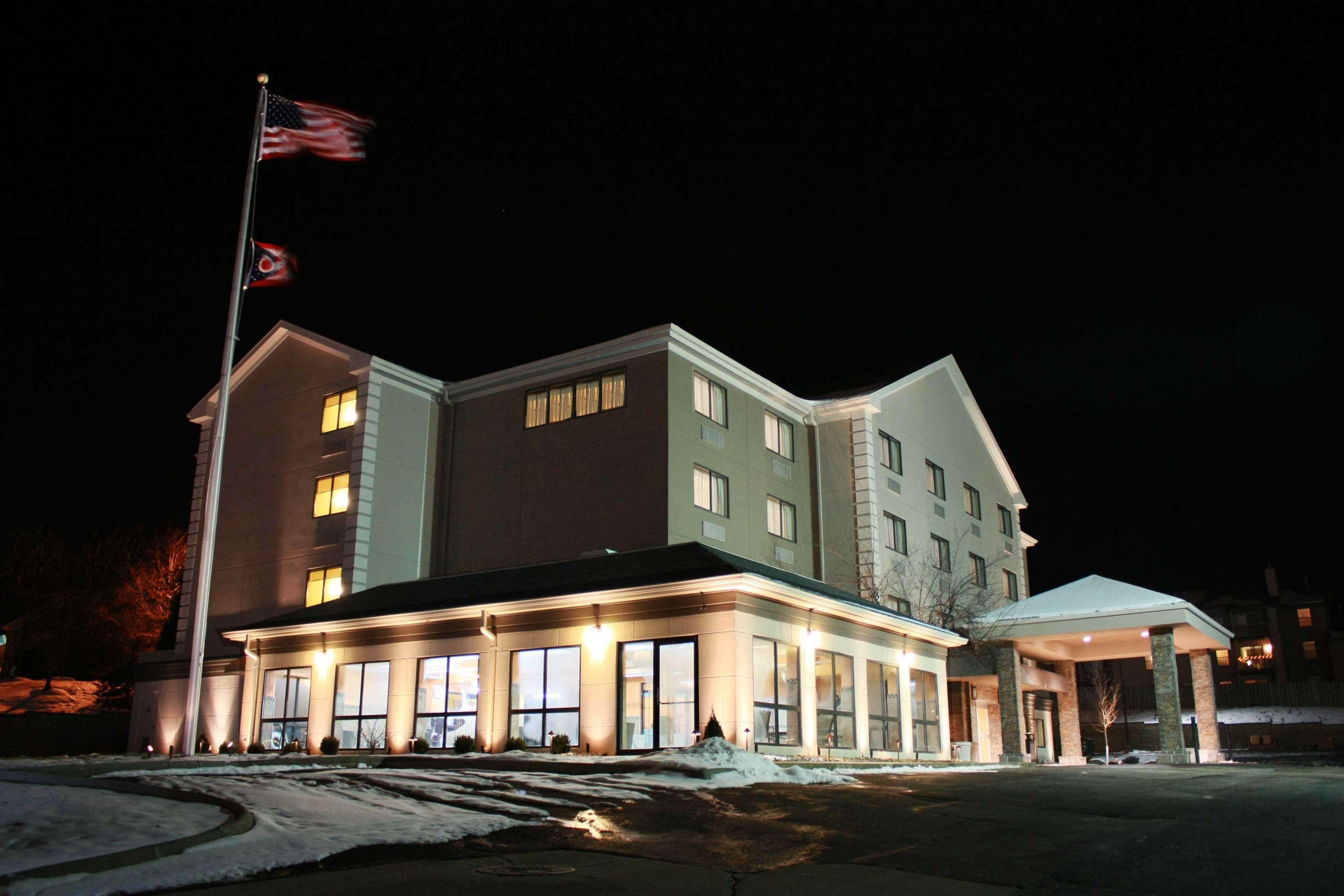 Comfort Inn & Suites Copley Akron Buitenkant foto