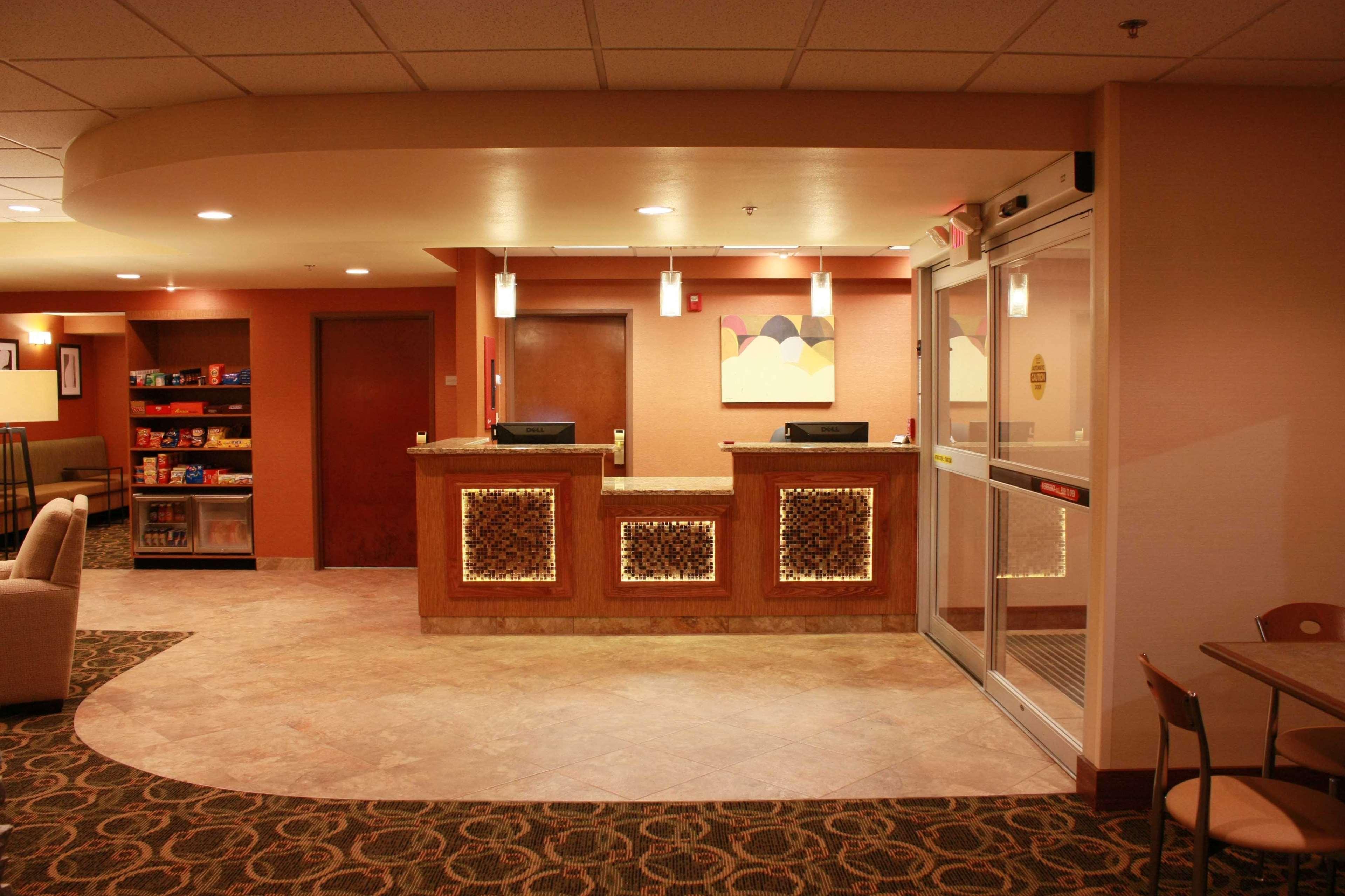 Comfort Inn & Suites Copley Akron Buitenkant foto