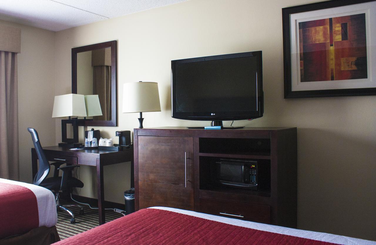 Comfort Inn & Suites Copley Akron Buitenkant foto